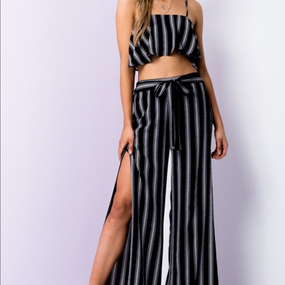 Amelia Crop Top and Pant Slit Set - Picture 3 of 3