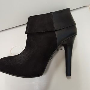 Selling jessica simpson black booties (audrianna)