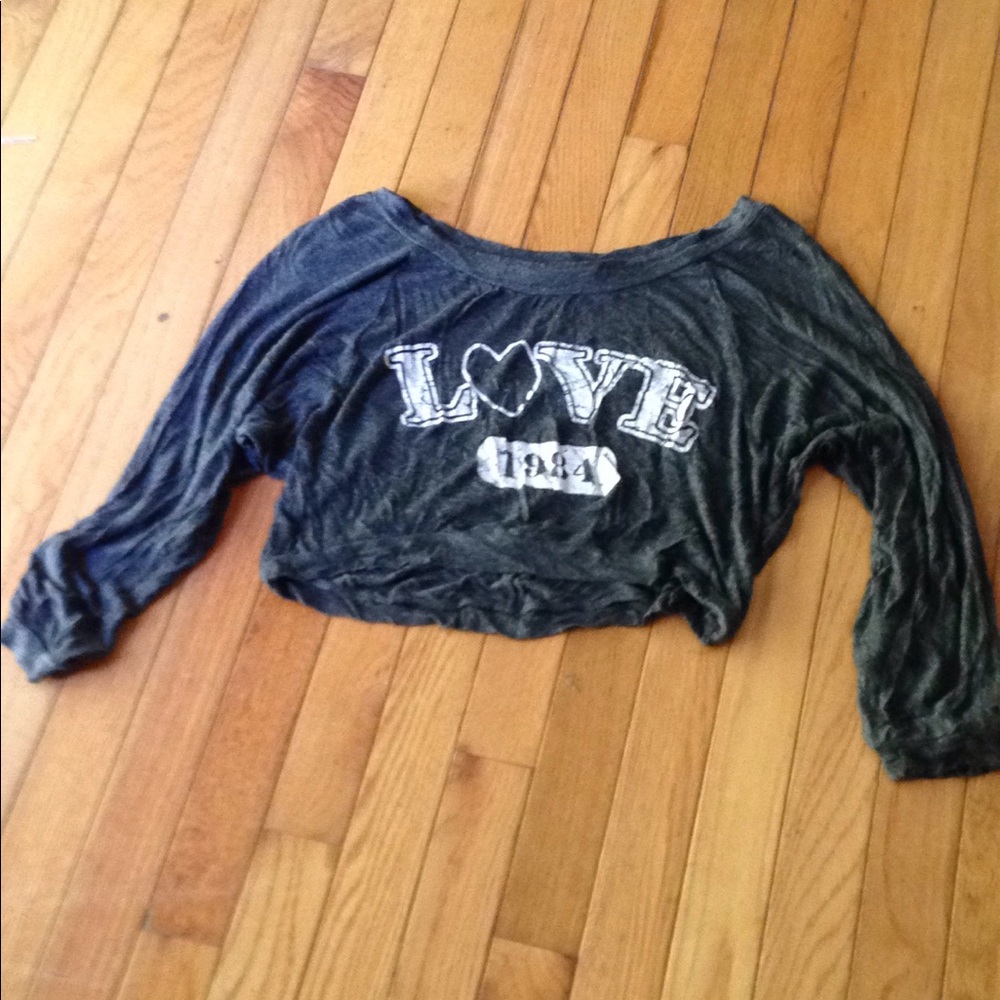 Long sleeve crop top!