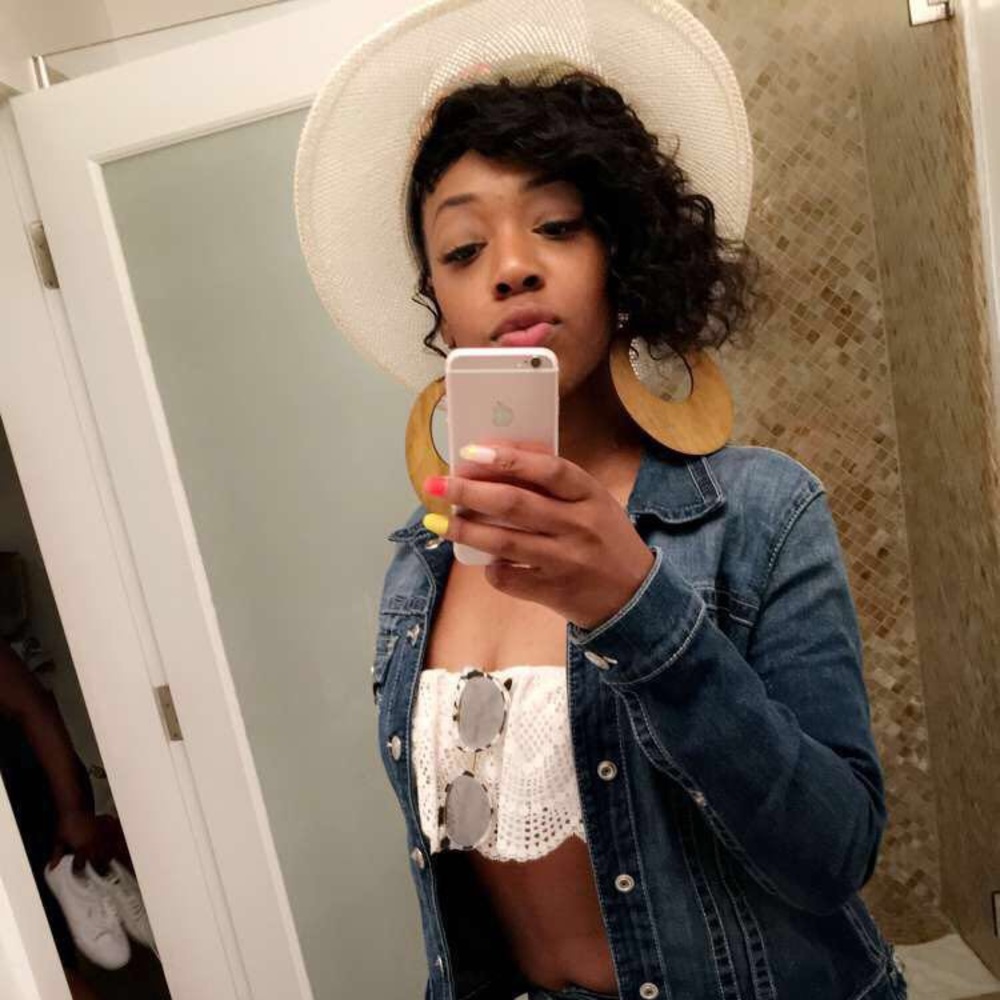 Meet your Posher, Kimbrea