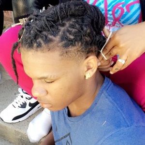 Meet your Posher, Malik