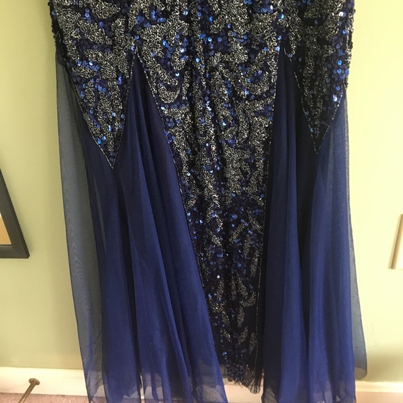 Navy Blue Prom Gown! - Picture 3 of 4