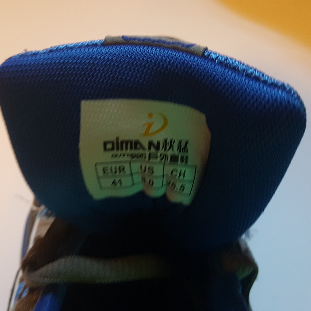 Women hiker shoes