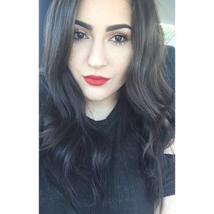 Meet your Posher, Lizzy