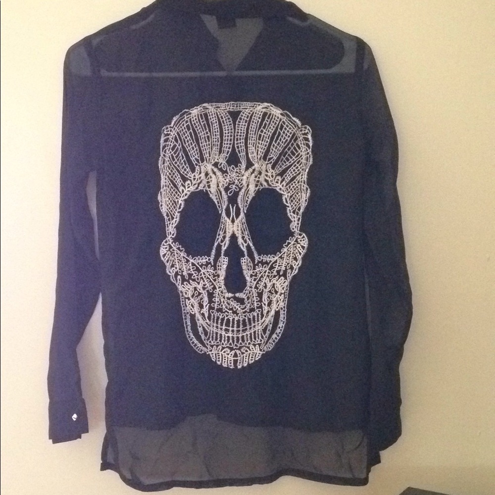 Skull blouse!