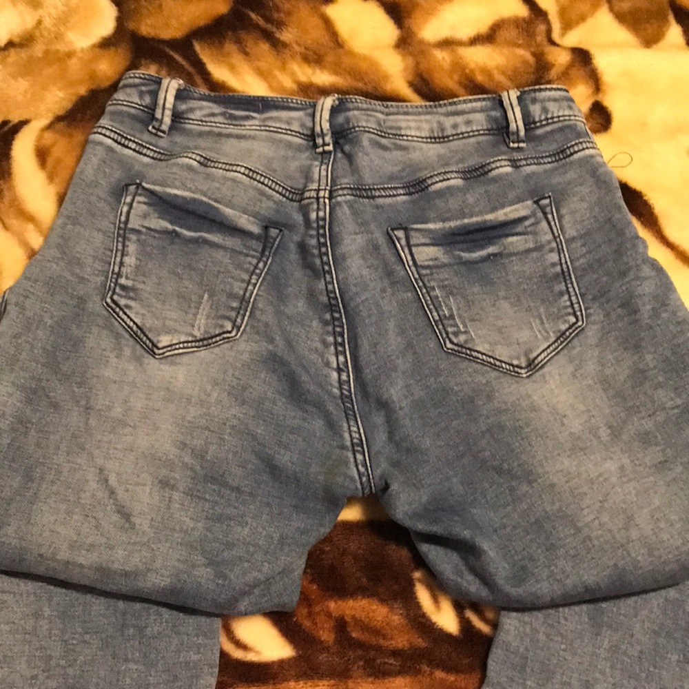 Jeans - Picture 3 of 3