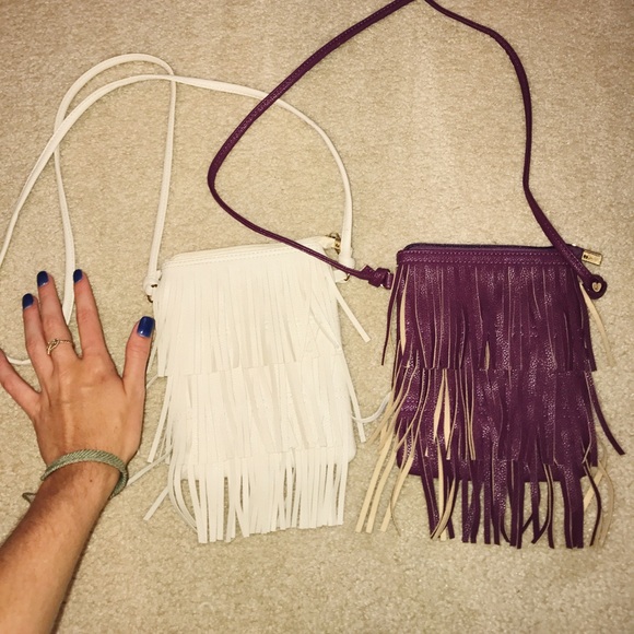 Vintage Mini Tassel Purse📿 - Picture 6 of 6