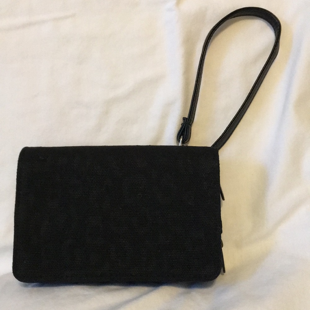 thirty-one Every-Day Wristlet