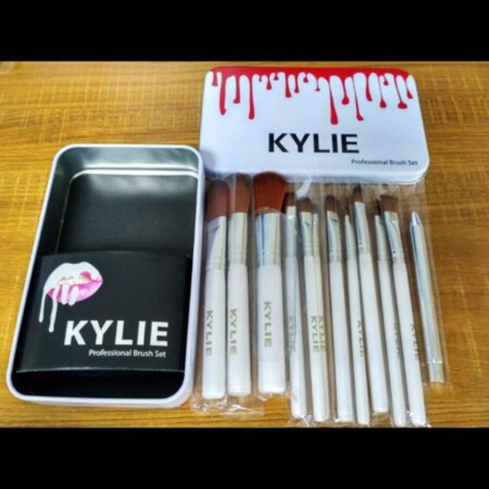 12pcs Kylie Makeup Brush Set