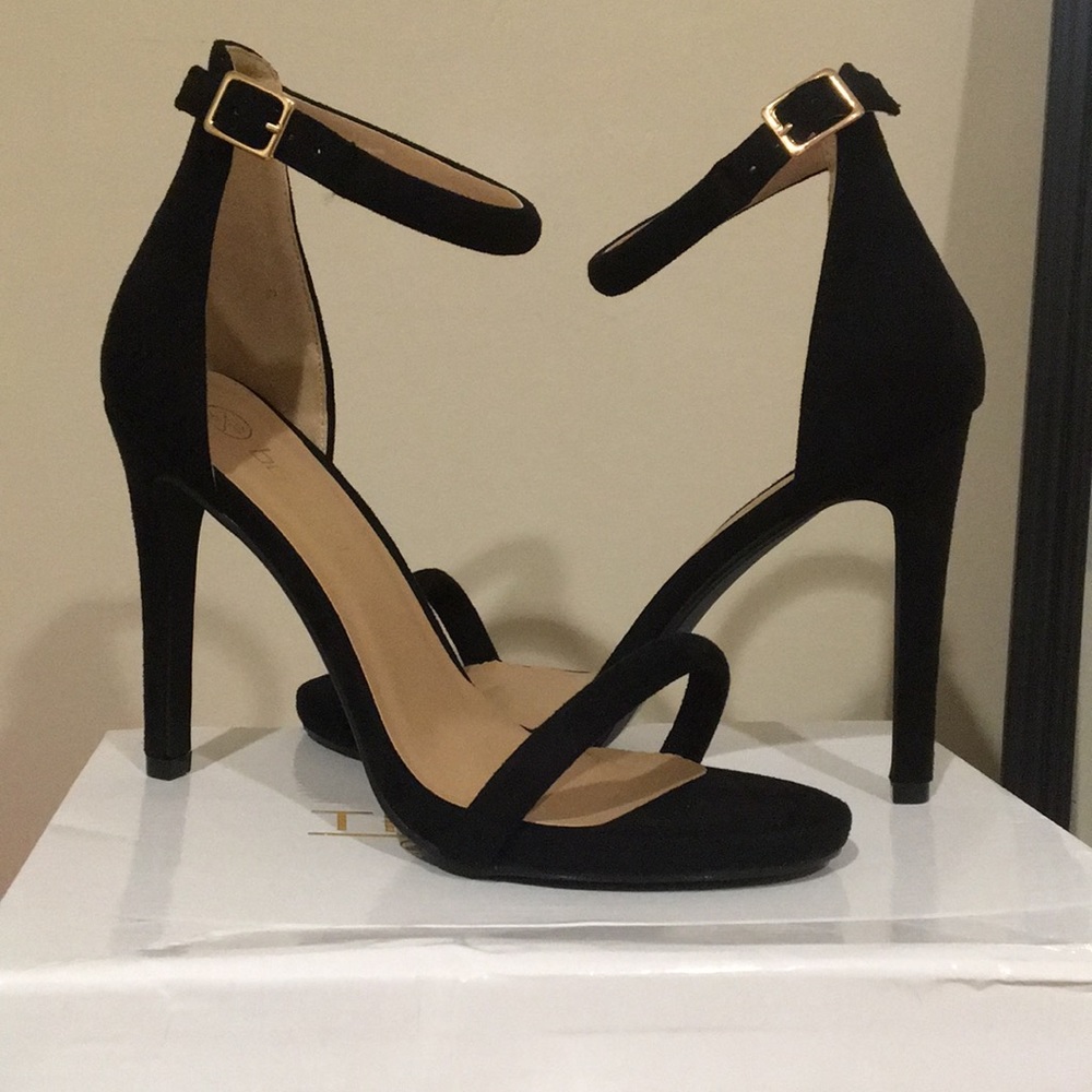 Suede strappy heel-WIDE FIT