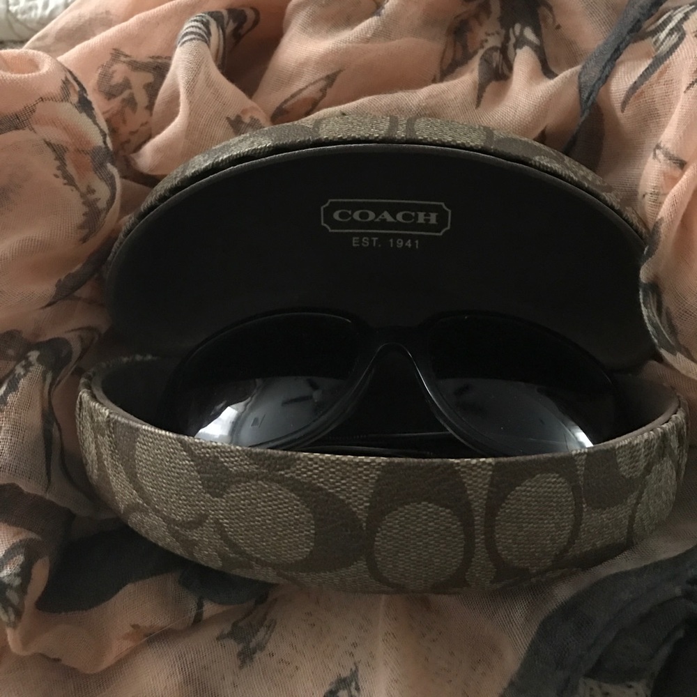 Coach oversized sunglasses