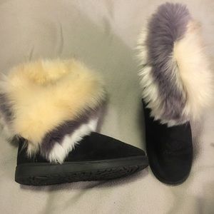 Faux fur boots
