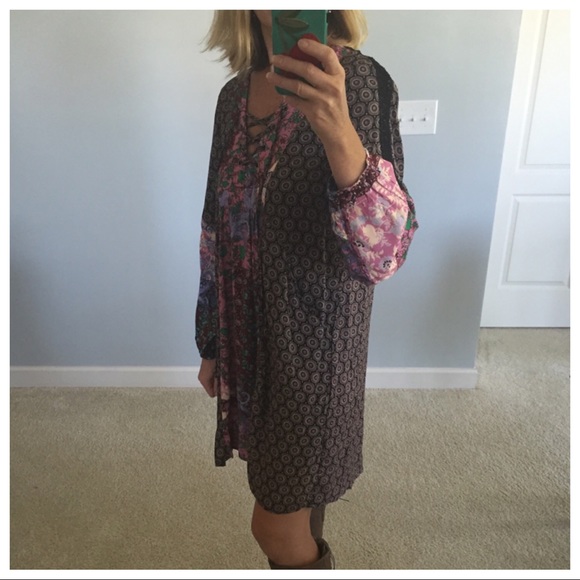 🌻1 SMALL🌻Black & Pink Print Dress - Picture 3 of 7