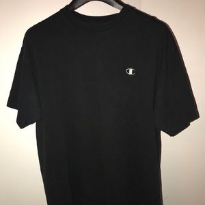 Champion black tee L