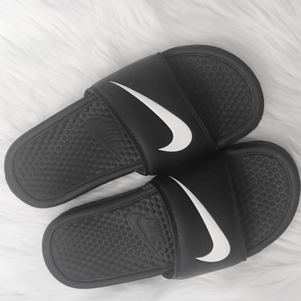 Black Nike slides