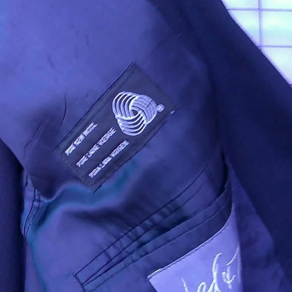 Mens Ralph Lauren suit like new two button - Picture 2 of 3