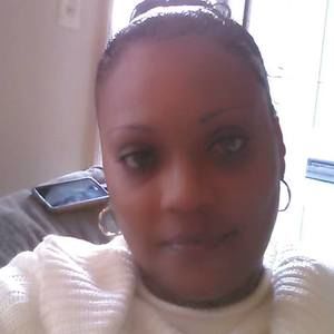 Meet your Posher, Cynthia