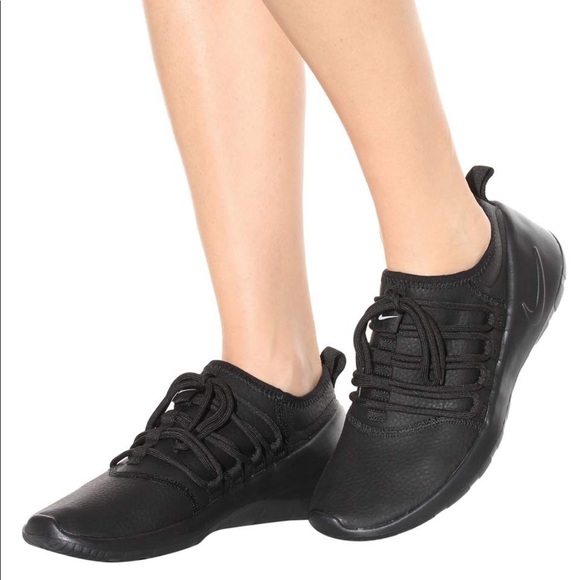 NWT Nike Payaa PRM WMNS - Picture 7 of 8