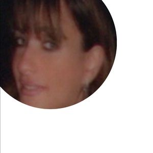 Meet your Posher, Dalia