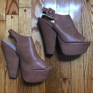 Steve Madden brown tan platform heels 8