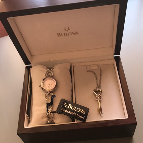 Womens Watch main image 4