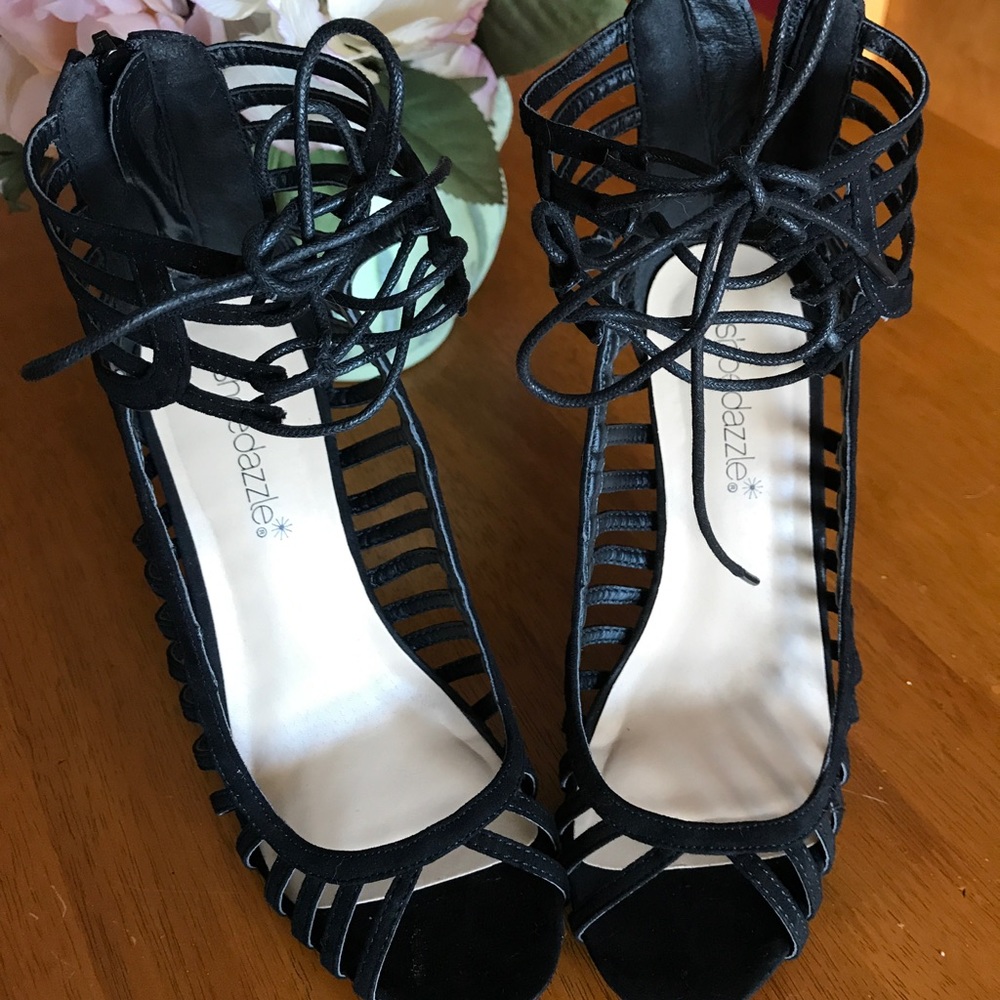 Heeled lace up sandal