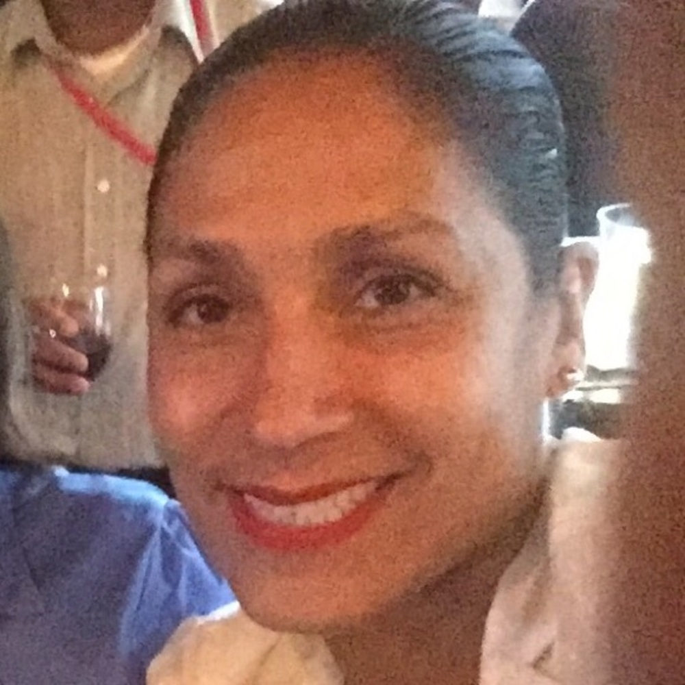 Meet your Posher, Cynthia