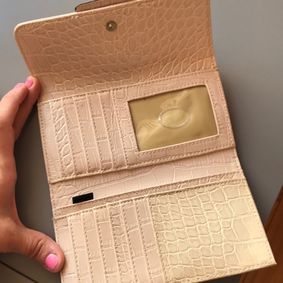 Wallet - Picture 2 of 4