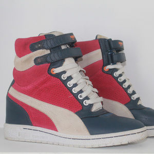 *RARE COLOR* Retro Puma Pump Sneakers