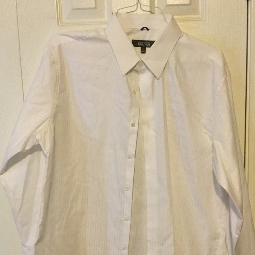 Men's dress shirt