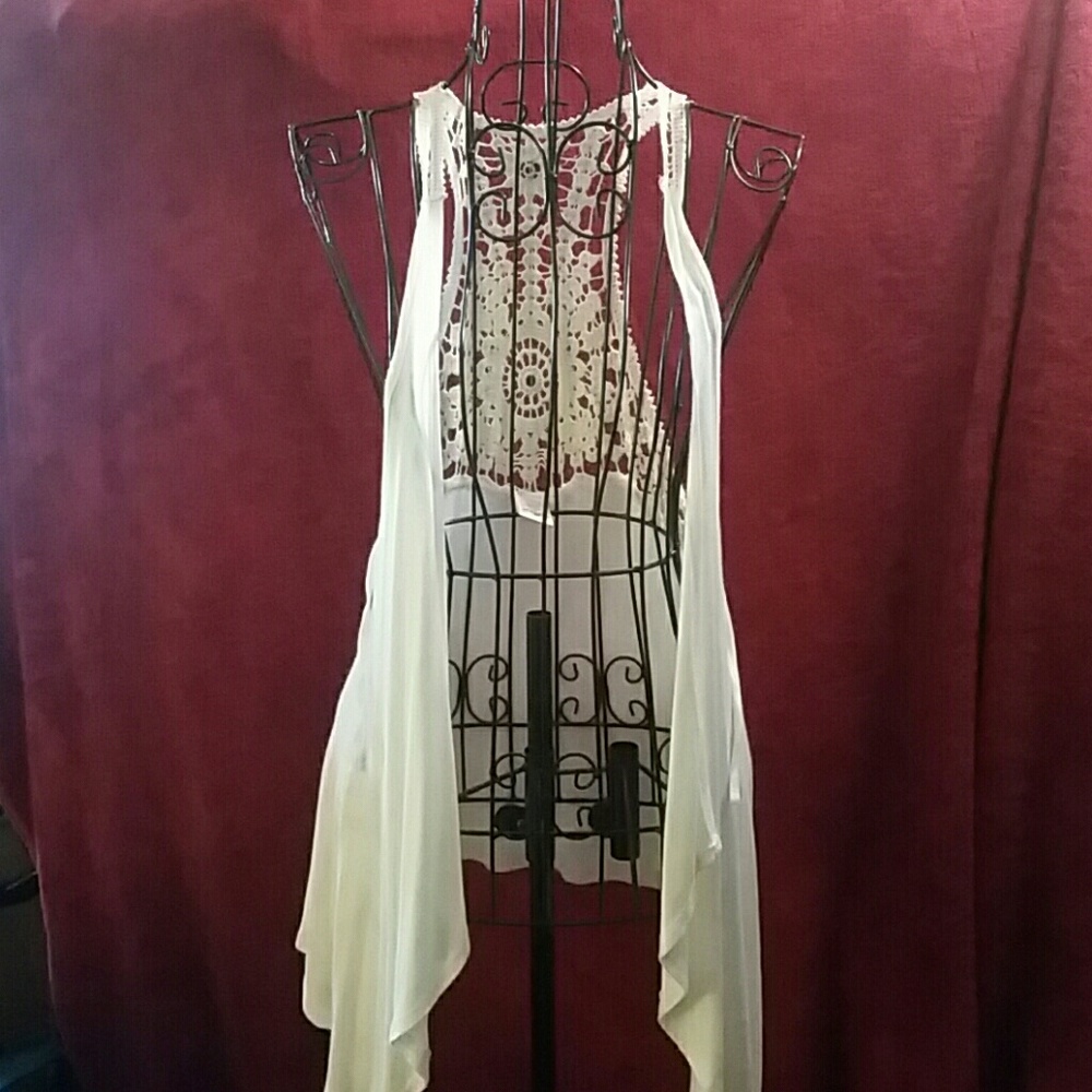 Sleeveless Cardigan