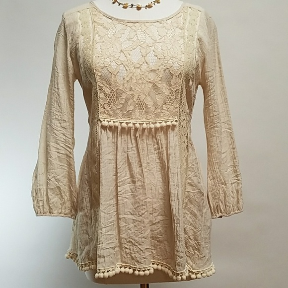 Anthropologie Tops - A' reve Anthropologie Blush Lace Pom Pom Tunic M