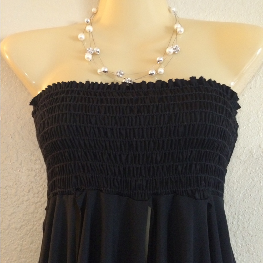 Black crop top