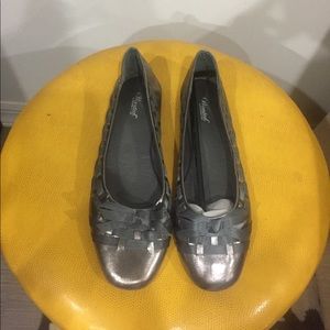 Silver flats