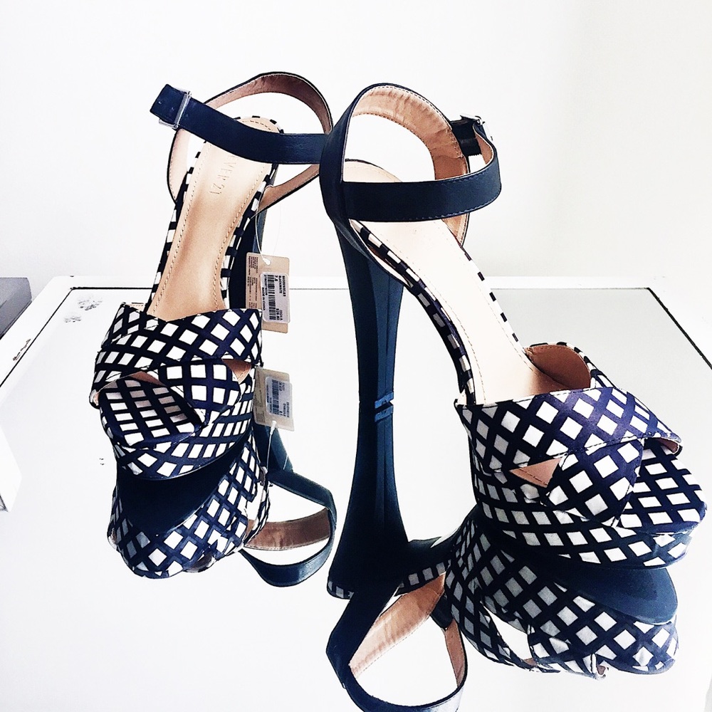 NWT black and white checkered Forever 21 heels