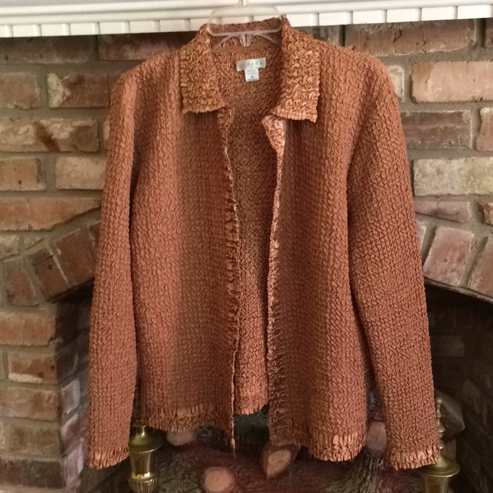 Ladies button front long sleeve blouse