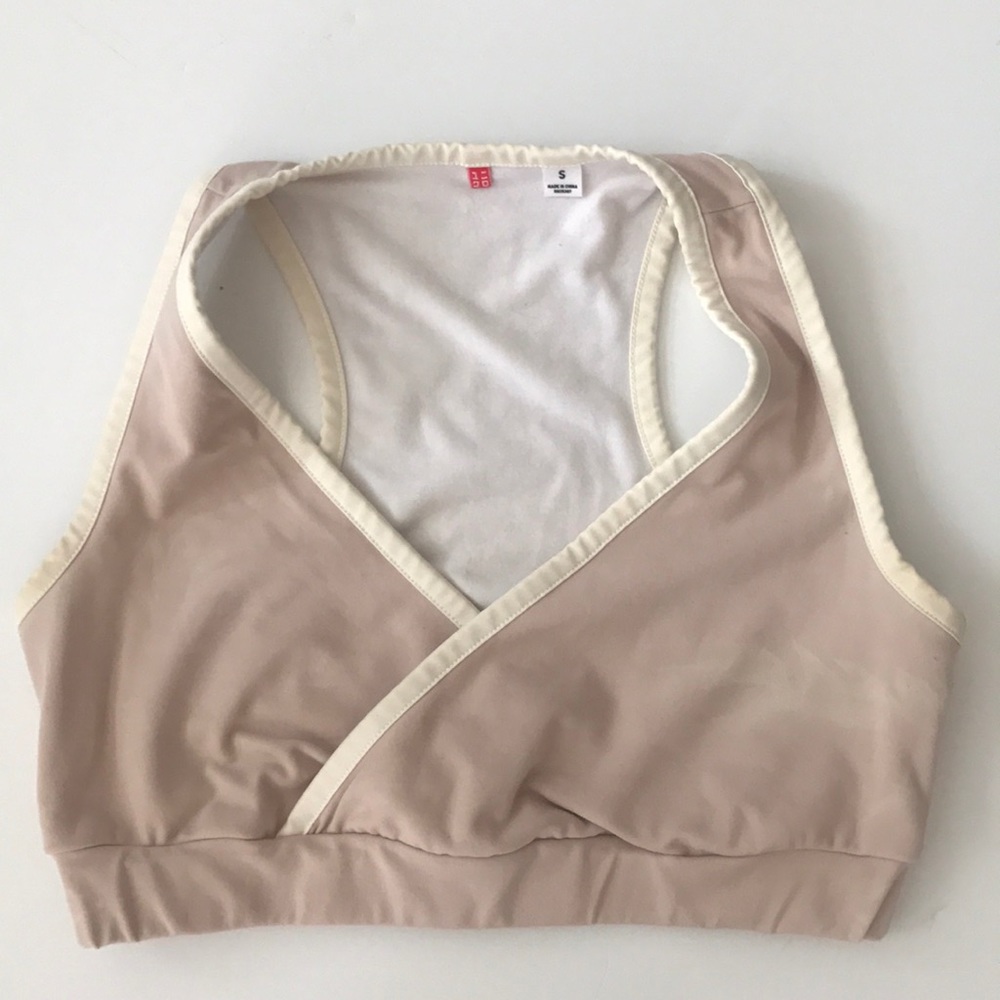 beautiful pale pink bra top- uniqlo