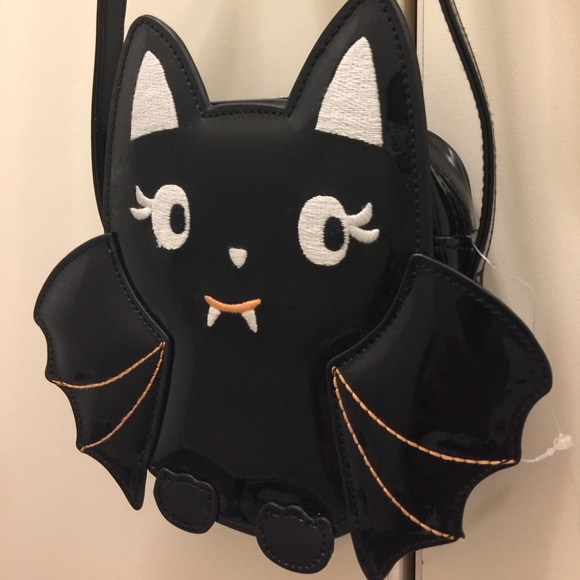 Gymboree Handbags - 🦇🎃Halloween🎃🦇Gymboree girls bat cross body bag