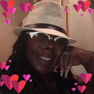 Meet your Posher, Kelli