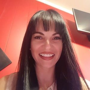 Meet your Posher, Sarahi