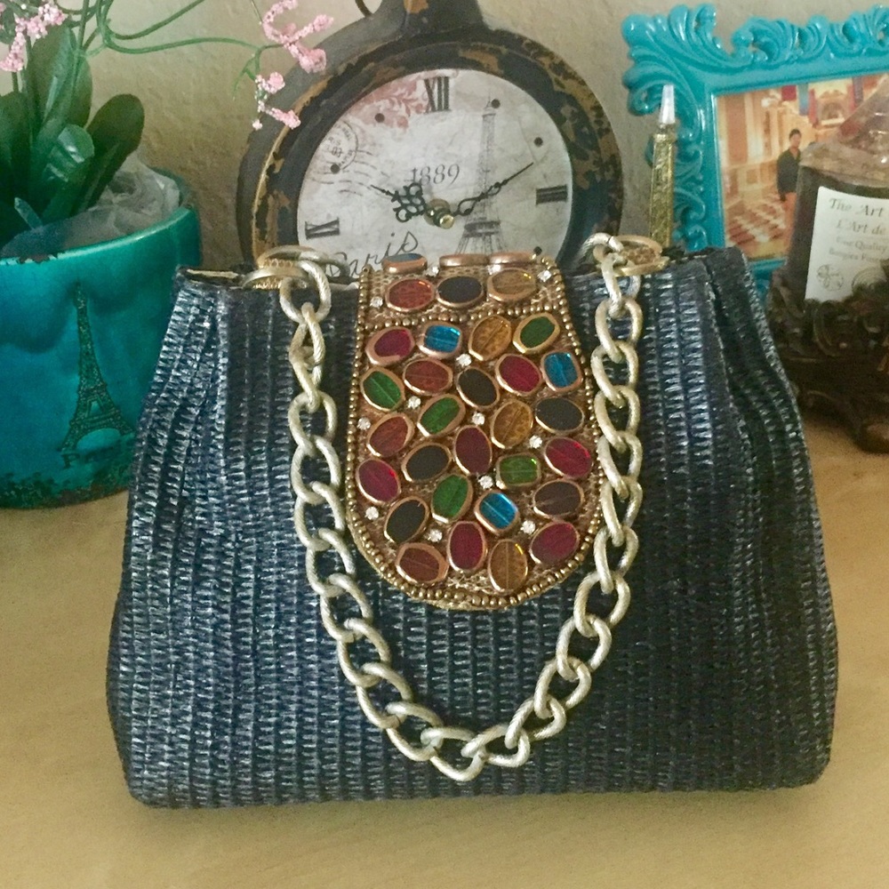 🌟Brand new handmade Gem studded straw purse🌟 👛