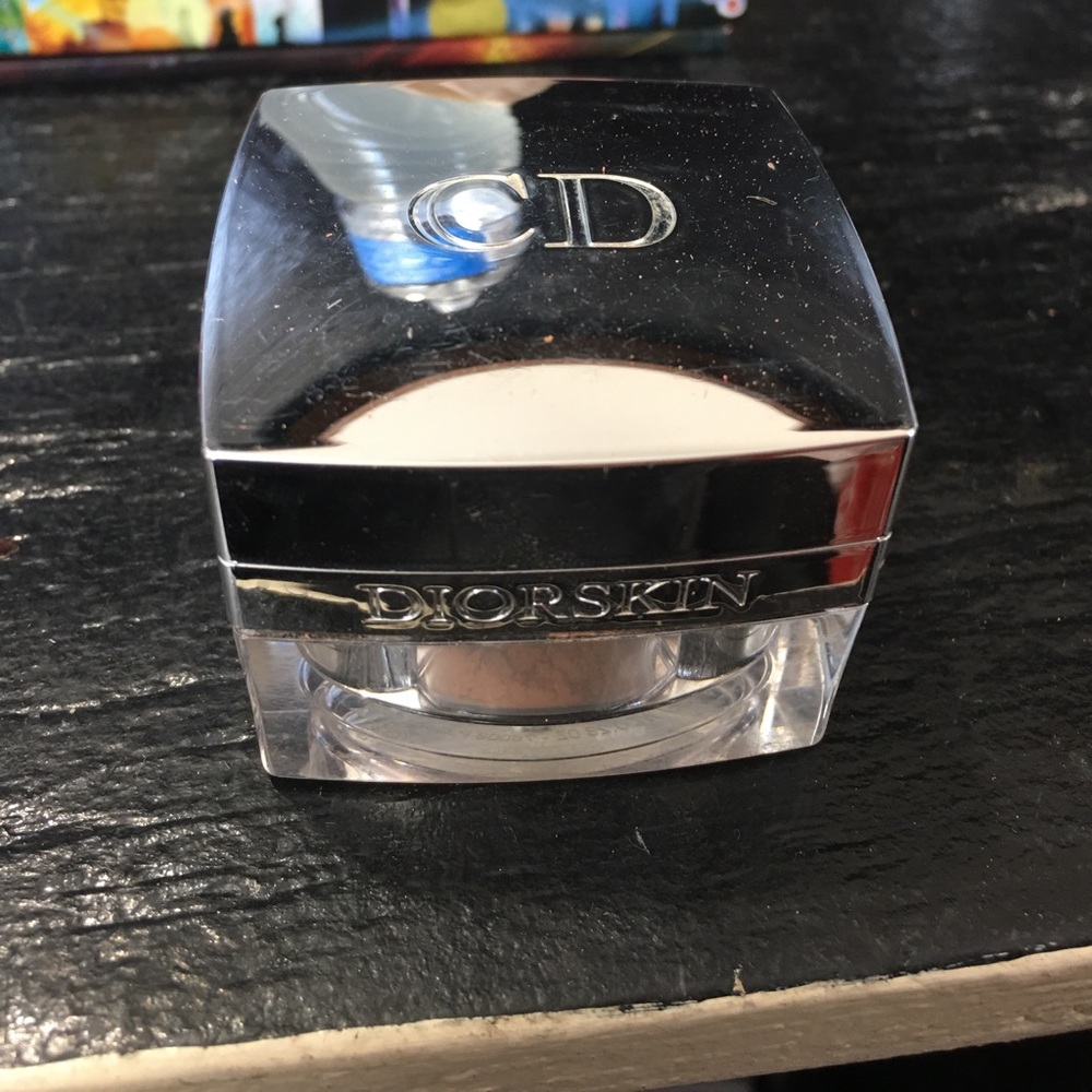 Christian Door diorskin nude loose bronzer