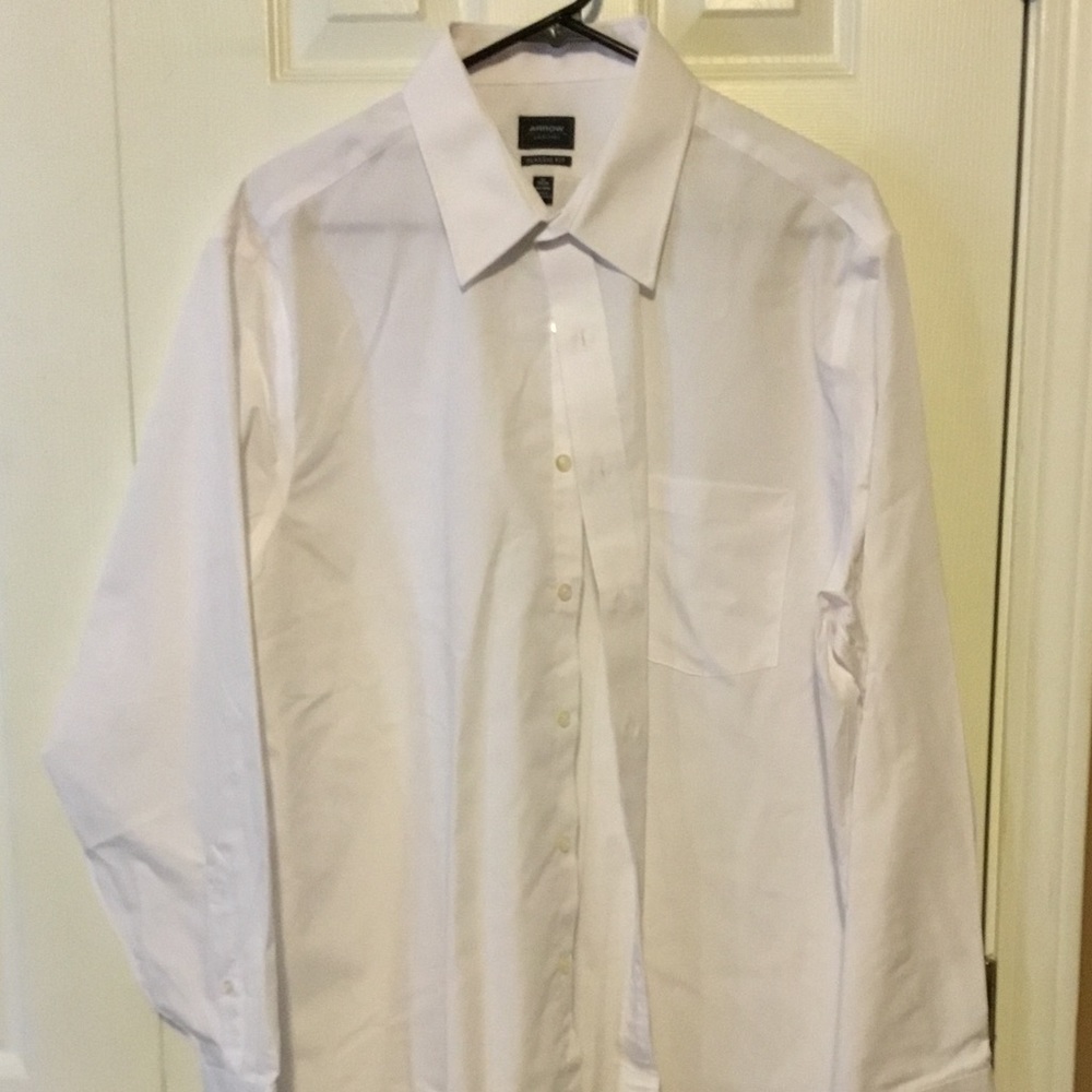 Men's dress shirt
