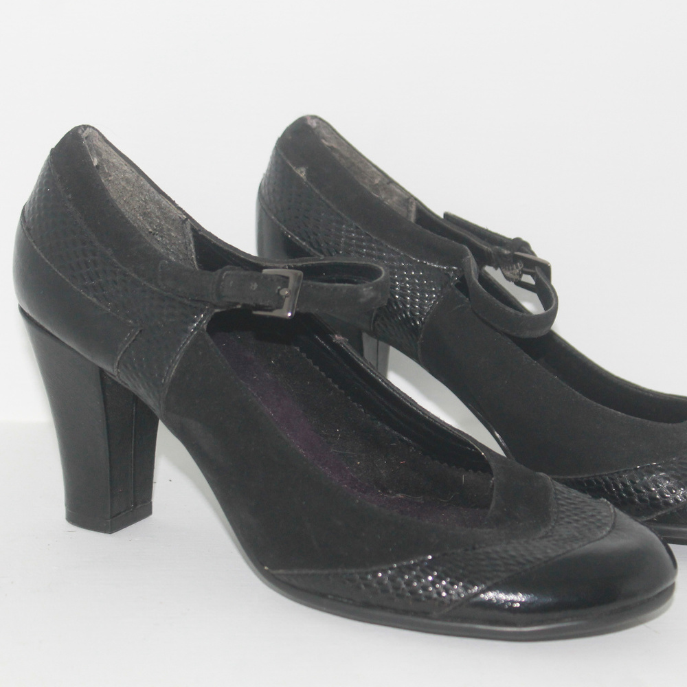 Bass & Co Heels