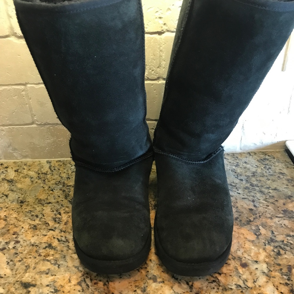 Ugg boots size 8