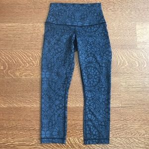 Lululemon wunderunder hi rise crop leggings