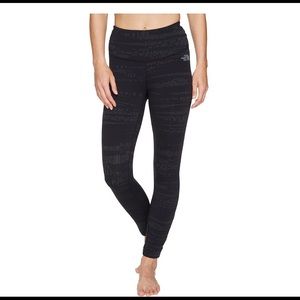 The North Face - Motivational Strappy Leggings