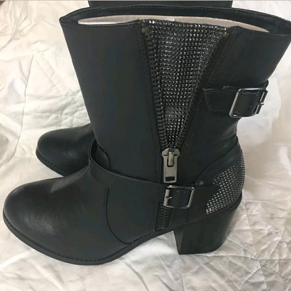 torrid boots