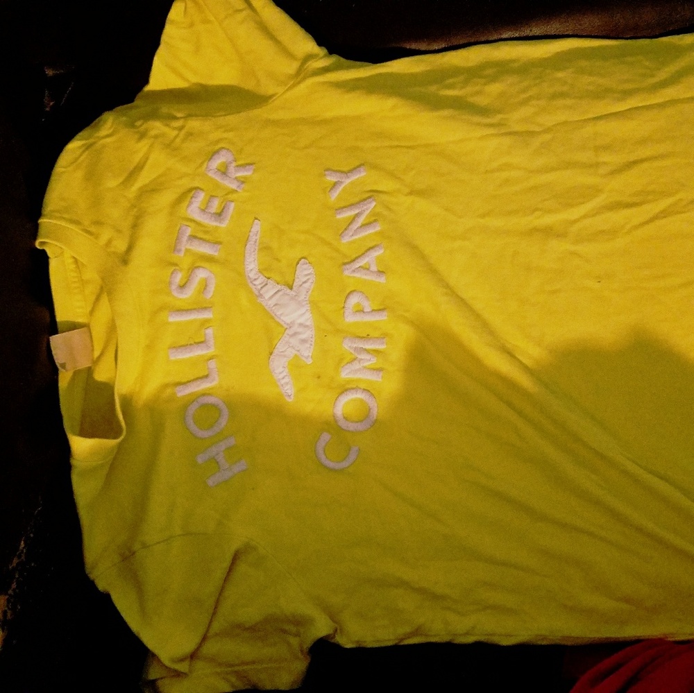 Men's Hollister T-shirt💎💎💎