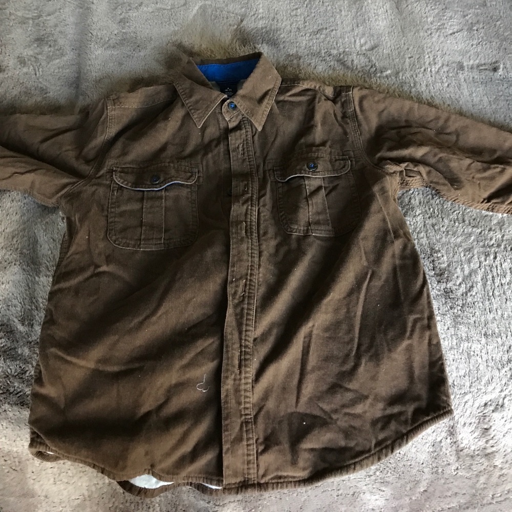 Thick and warm bottom down gap shirt.